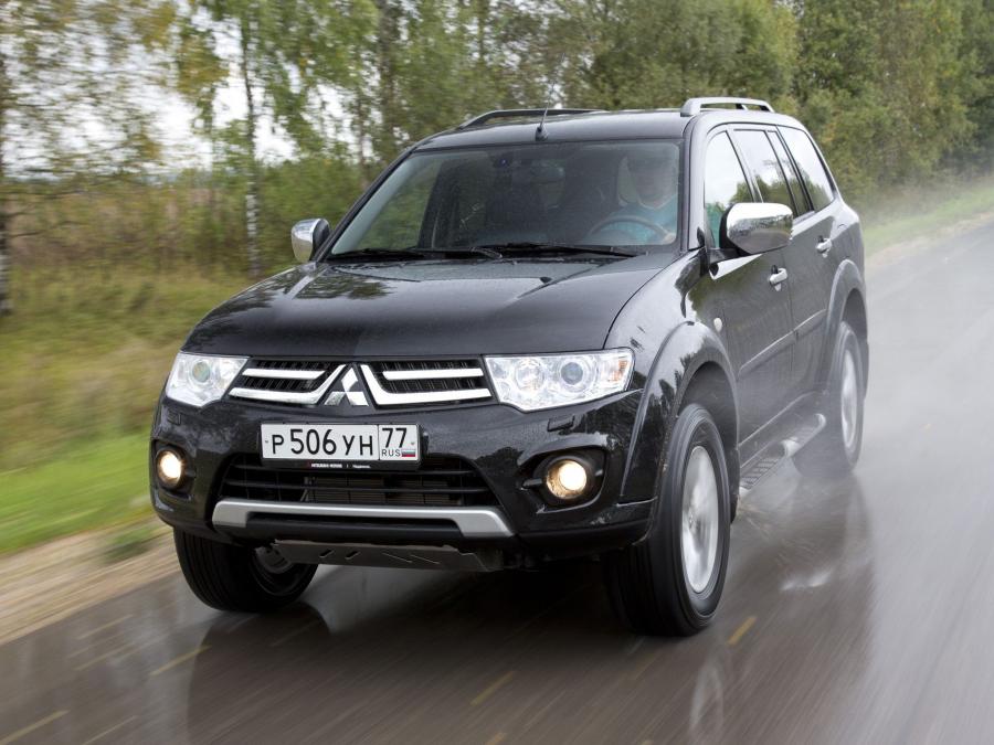  Mitsubishi Pajero Sport 2013 года  (фото 20 из 34)